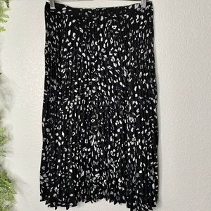 Vince camuto black and white midi skirt